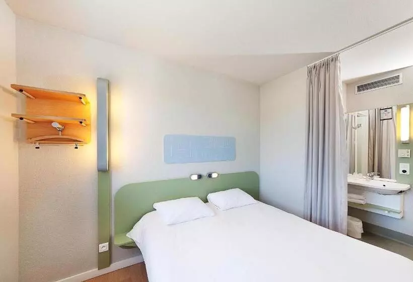 Fotos del hotel Ibis Budget Saint Gaudens:  2