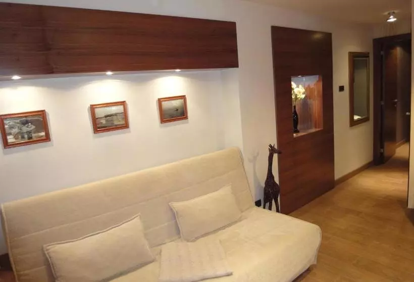 Fotos del hotel Villa Markiz:  10