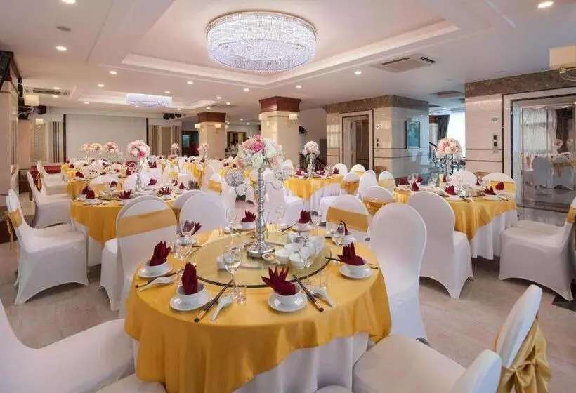 Fotos del hotel Royal Palace:  5