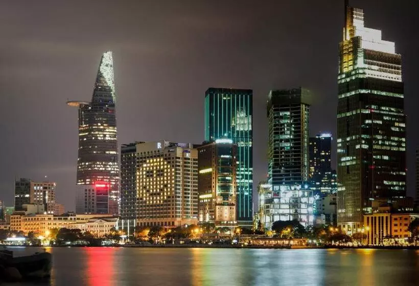 Fotos del hotel Renaissance Riverside  Saigon:  5