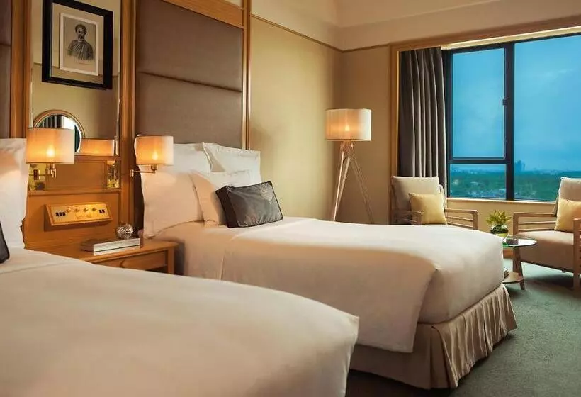 Fotos del hotel Renaissance Riverside  Saigon:  22