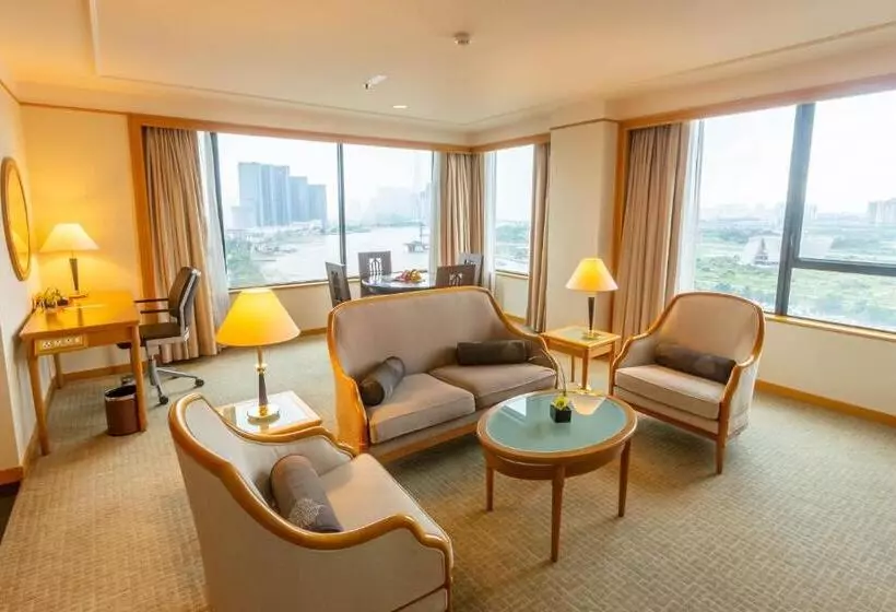 Fotos del hotel Renaissance Riverside  Saigon:  25