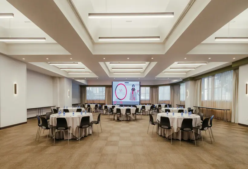 Fotos del hotel Rafaelhoteles Atocha:  6