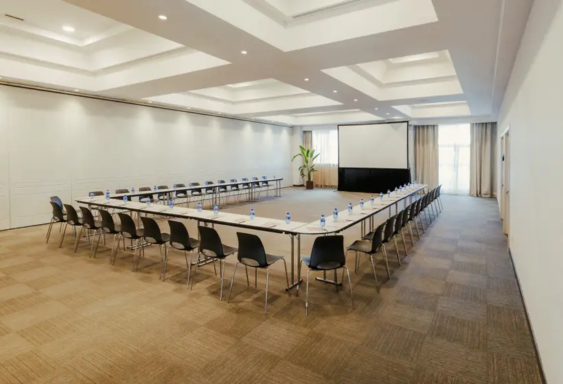 Fotos del hotel Rafaelhoteles Atocha:  9