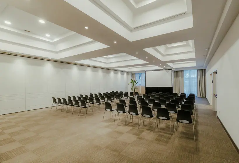 Fotos del hotel Rafaelhoteles Atocha:  11