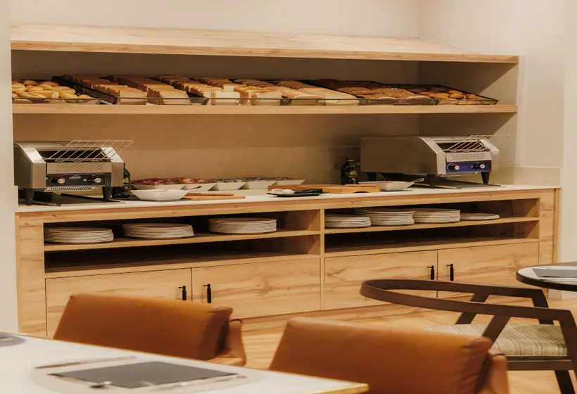 Fotos del hotel Rafaelhoteles Atocha:  13