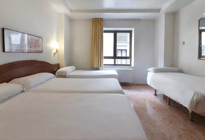 Fotos del hotel Cervol:  7