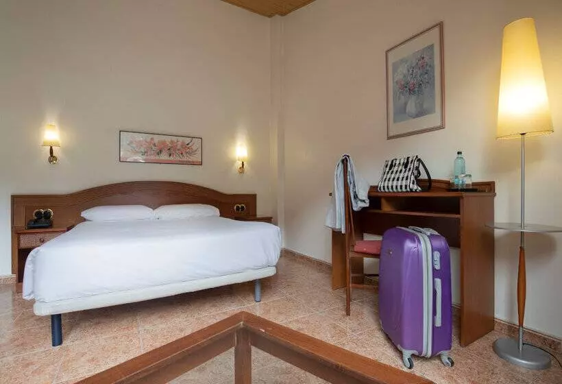 Fotos del hotel Cervol:  2