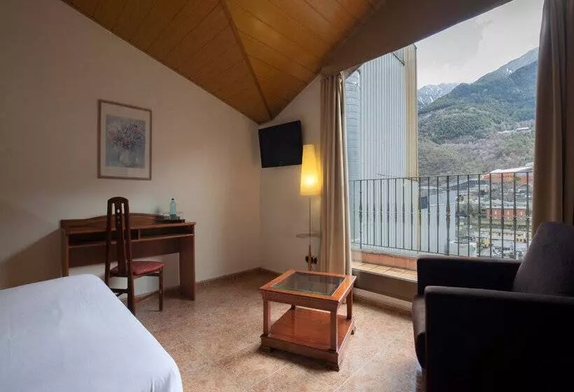 Fotos del hotel Cervol:  11