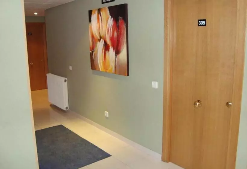 Fotos del hotel Guineu:  5