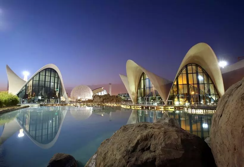 Fotos del hotel Holiday Inn Express Ciudad De Las Ciencias, An Ihg:  14