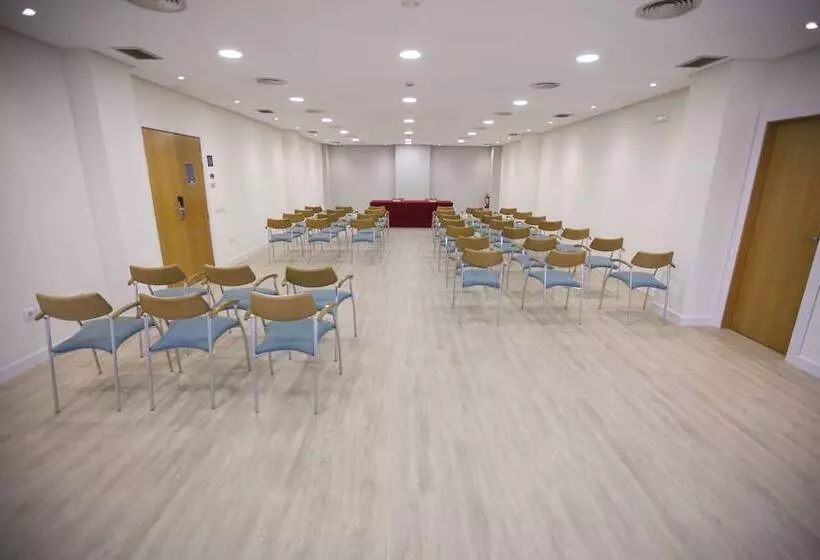 Fotos del hotel Holiday Inn Express Ciudad De Las Ciencias, An Ihg:  13