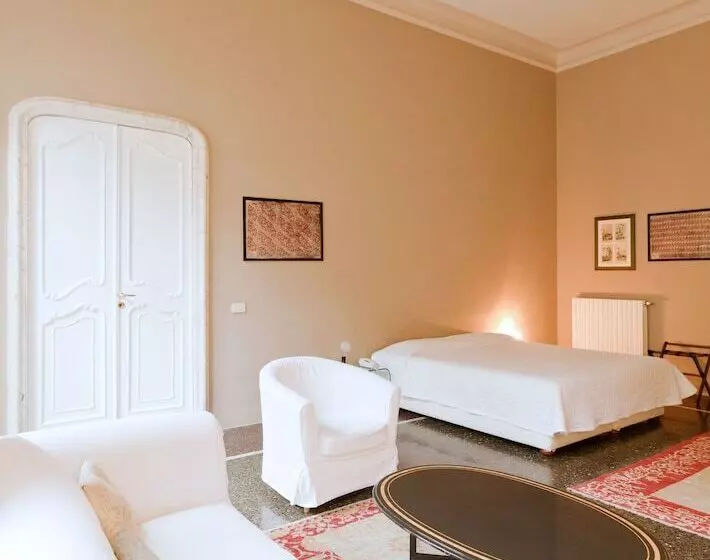 Residenza D Epoca Di Palazzo Cicala