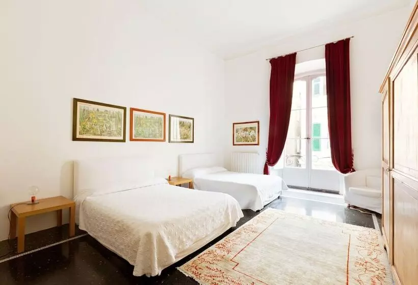 Fotos del hotel Residenza D Epoca Di Palazzo Cicala:  7