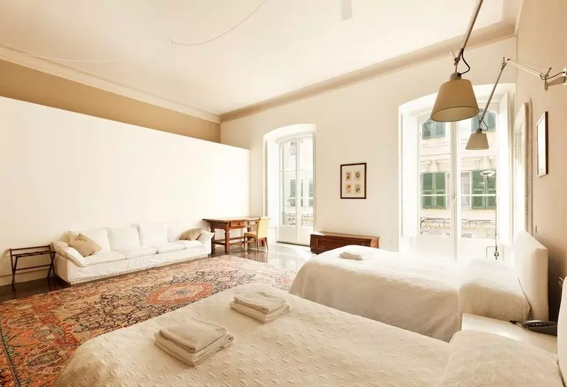 Fotos del hotel Residenza D Epoca Di Palazzo Cicala:  13