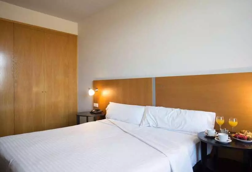 Fotos del hotel Porta De Gallecs:  17