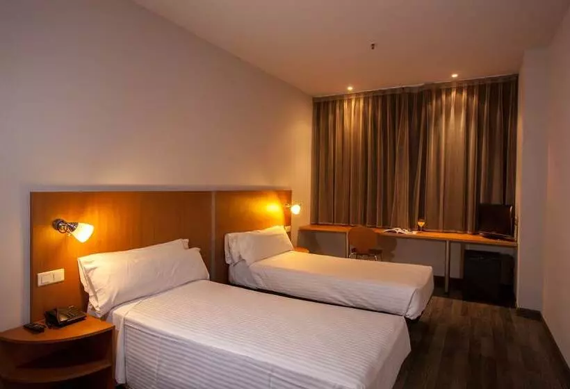 Fotos del hotel Porta De Gallecs:  24