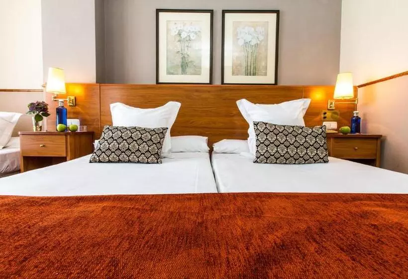 Fotos del hotel Leonardo Hotel Granada:  47