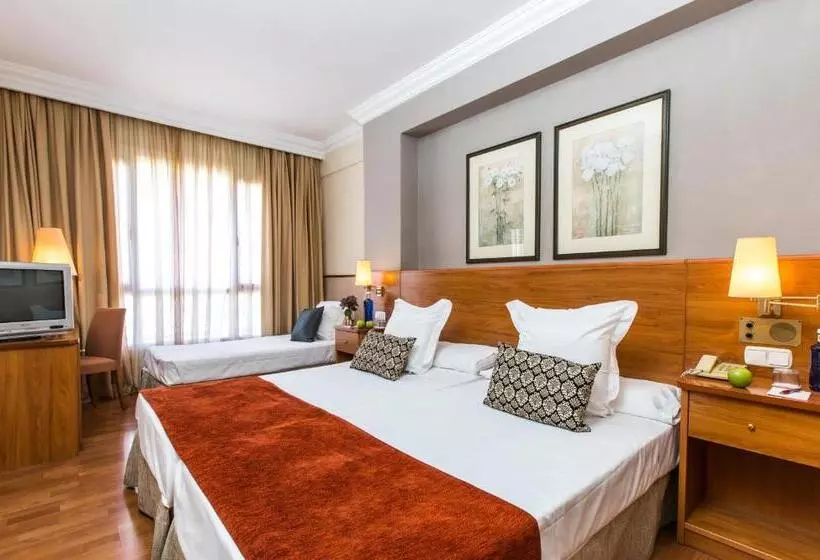 Fotos del hotel Leonardo Hotel Granada:  44