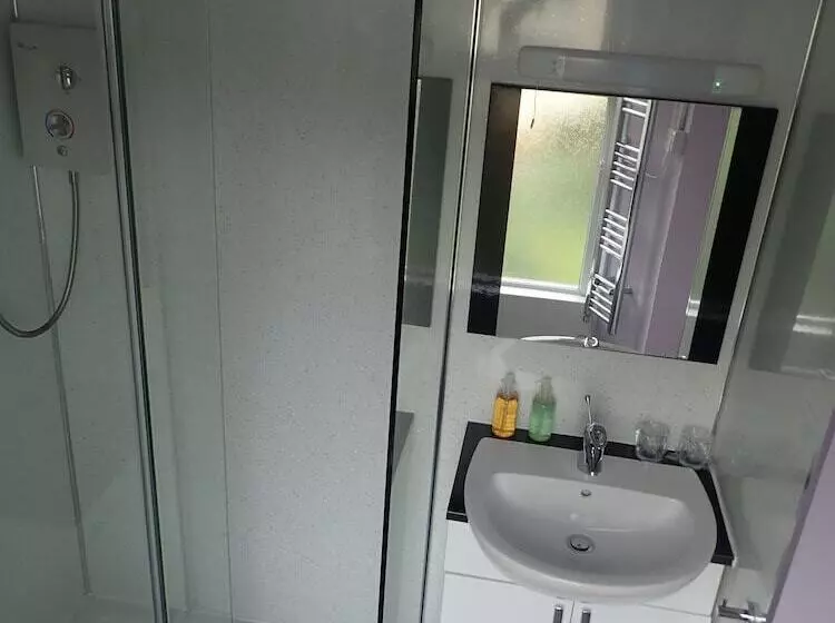 Fotos del hotel Acorn Lodge:  11