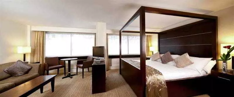 Fotos del hotel Mercure Glasgow City Hotel:  2