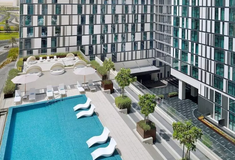 Holiday Inn Dubai Almaktoum Airport, An Ihg