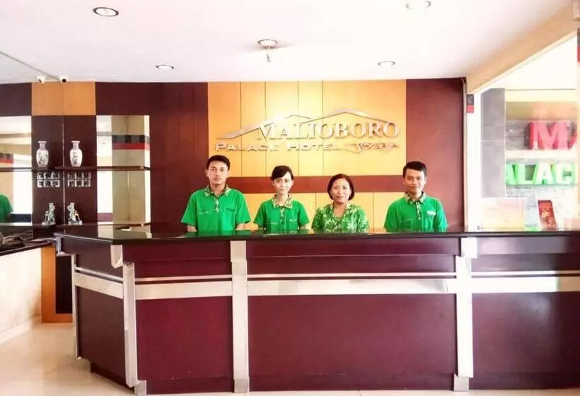 Fotos del hotel Malioboro Palace:  7