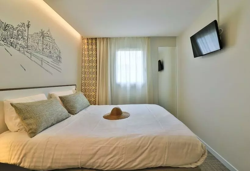 Fotos del hotel Du Pin Nice Port:  10