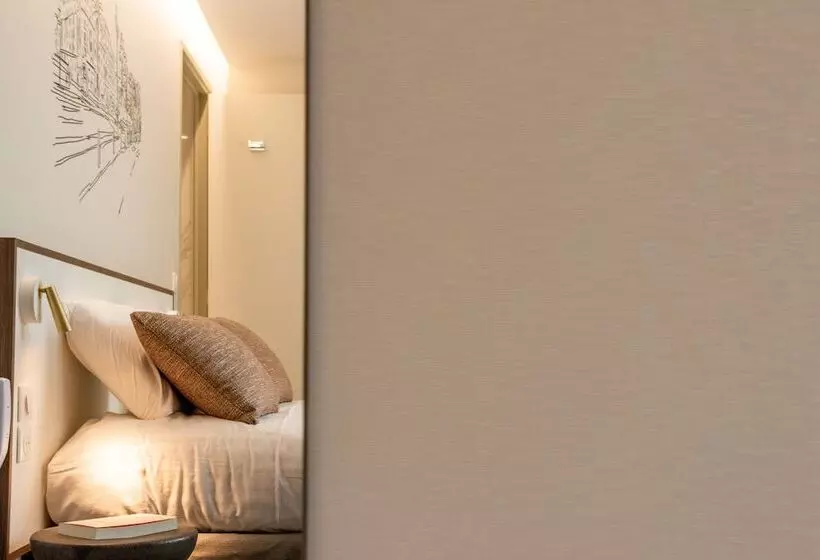 Fotos del hotel Du Pin Nice Port:  14