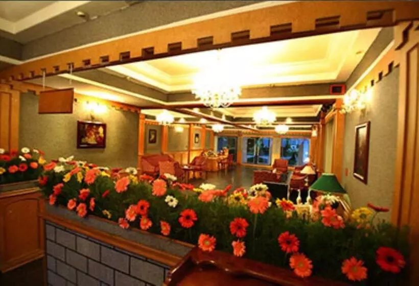 Fotos del hotel Fort Munnar:  2