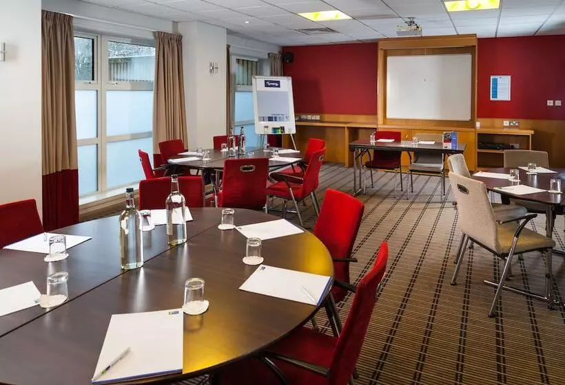 Fotos del hotel Holiday Inn Express Swindon West, An Ihg:  21