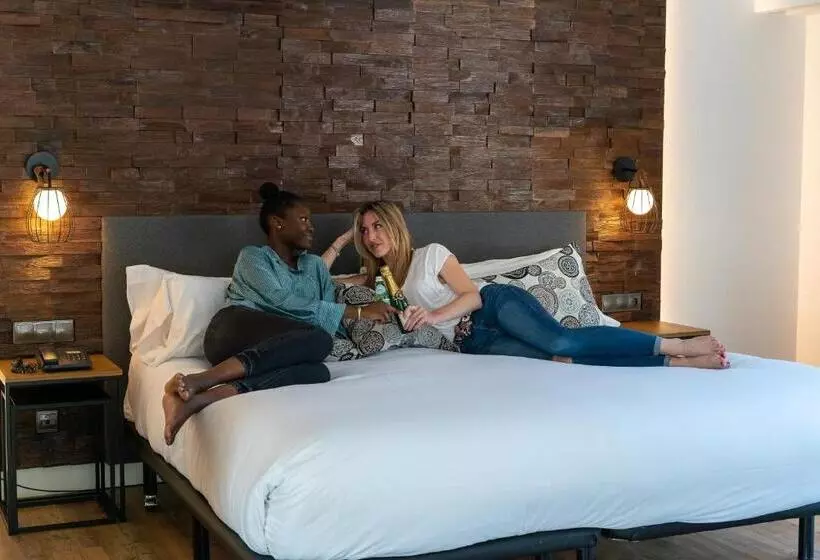 Fotos del hotel YOMO Centric:  25