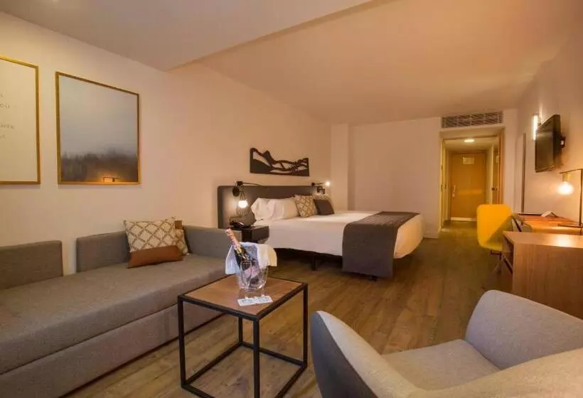 Fotos del hotel YOMO Centric:  20