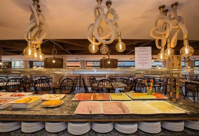 Fotos del hotel YOMO Centric:  14