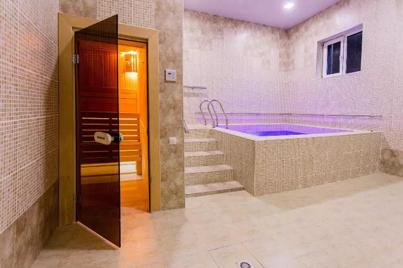 Fotos del hotel Gabrielle International:  4
