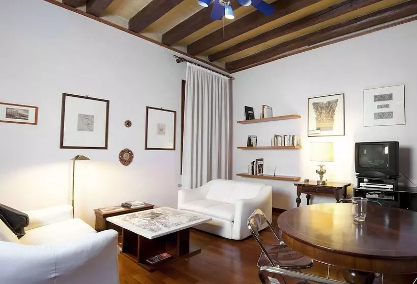 Fotos del hotel Graspo De Ua:  10