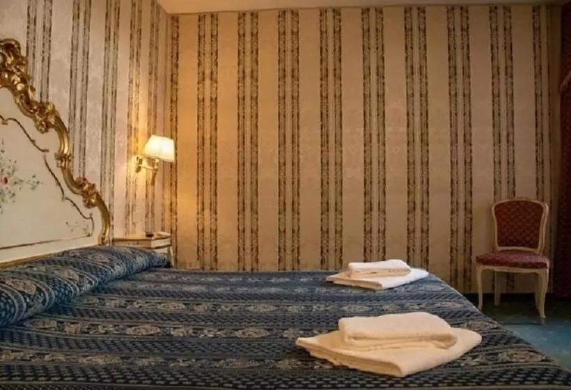 Fotos del hotel Graspo De Ua:  18