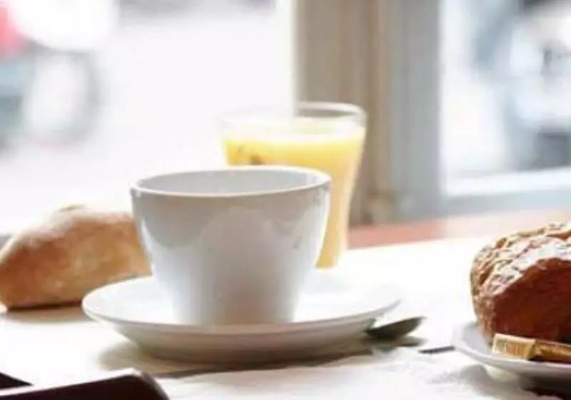 Fotos del hotel De Paris Saint Georges:  2