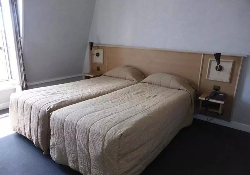 Fotos del hotel De Paris Saint Georges:  8