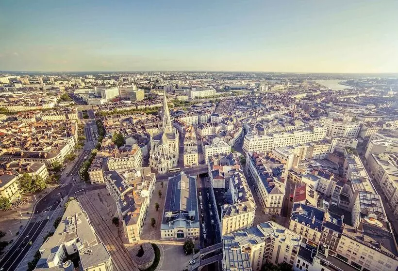Fotos del hotel Mercure Nantes Centre Gare:  10