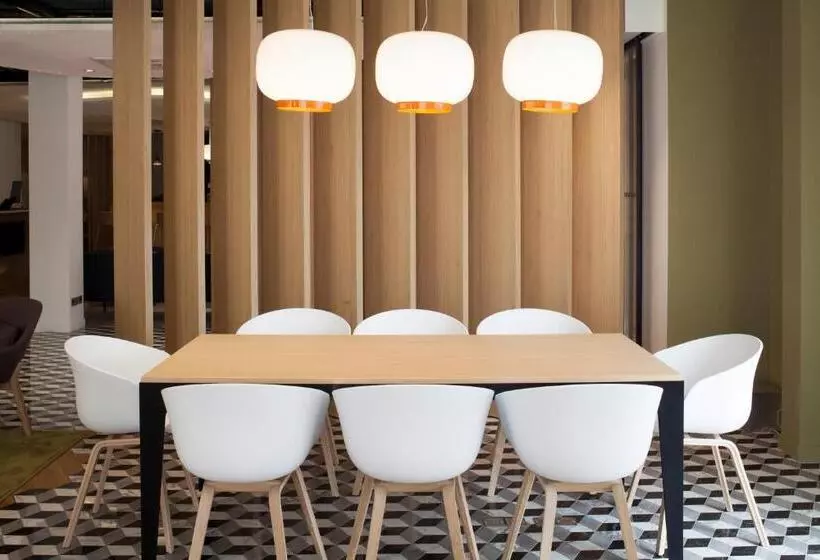 Fotos del hotel Mercure Nantes Centre Gare:  7