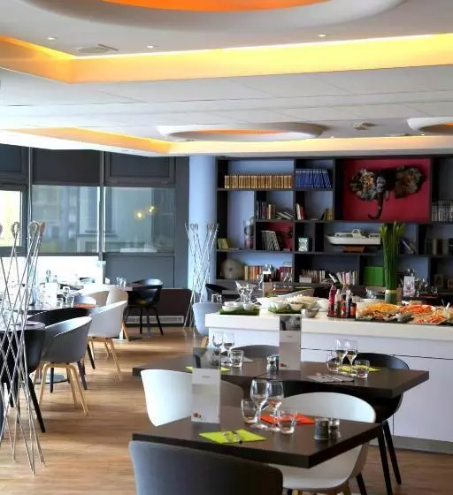 Fotos del hotel Mercure Nantes Centre Gare:  16