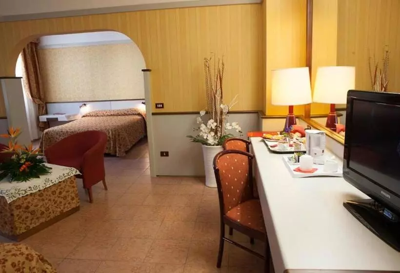 Fotos del hotel Maxim:  24