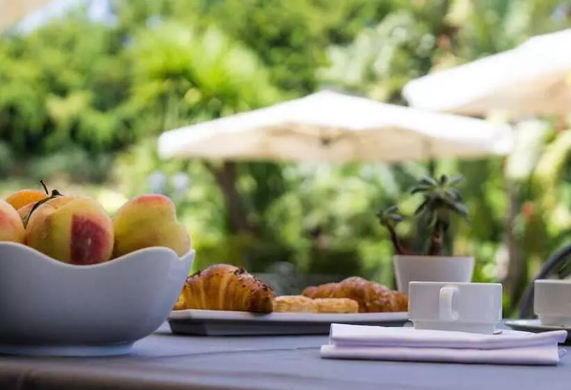 Fotos del hotel Villa D Amato:  3