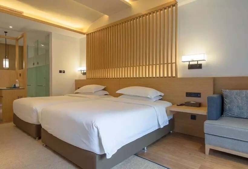 Fotos del hotel Howard Johnson Huashuiwan Hot Springs Resort Chengdu:  9