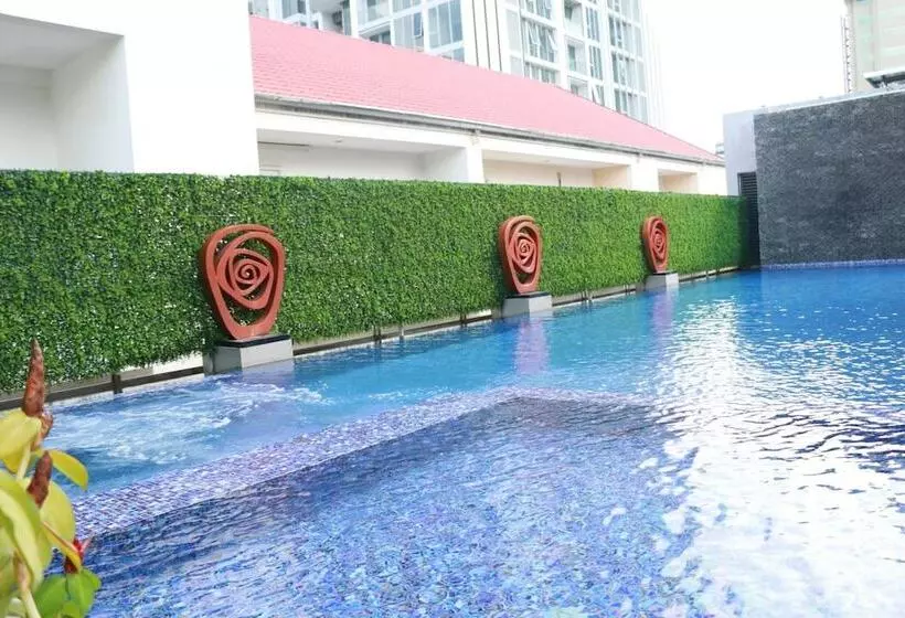 Dazzle Residence