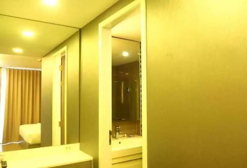 Fotos del hotel Dazzle Residence:  15
