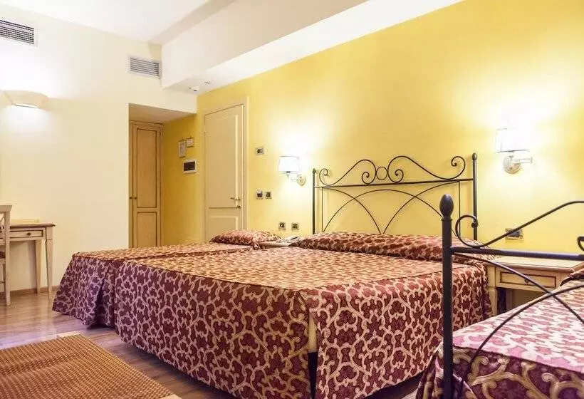 Fotos del hotel Benivieni:  17