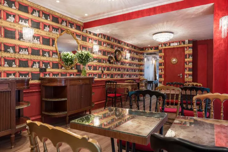 Fotos del hotel Sacha:  11