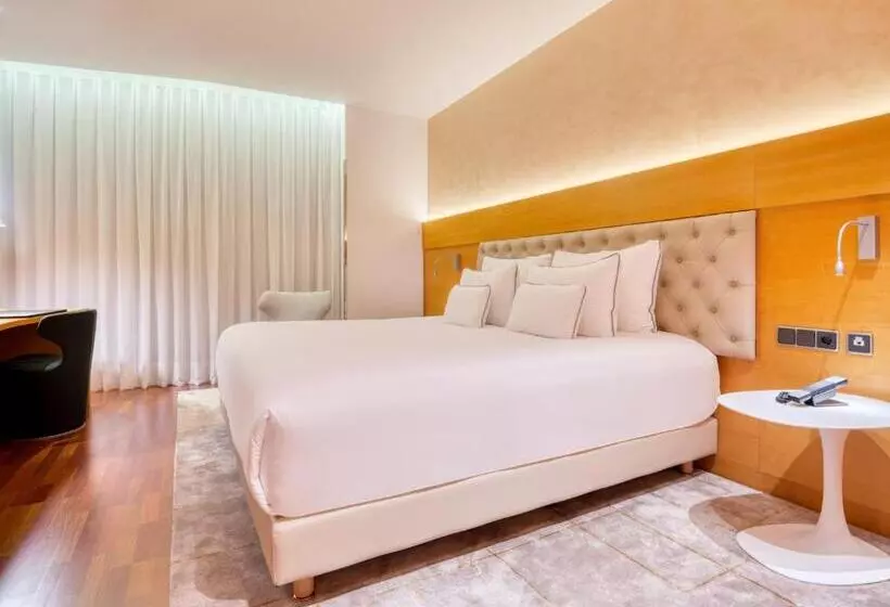 Fotos del hotel Sansi Pedralbes:  13